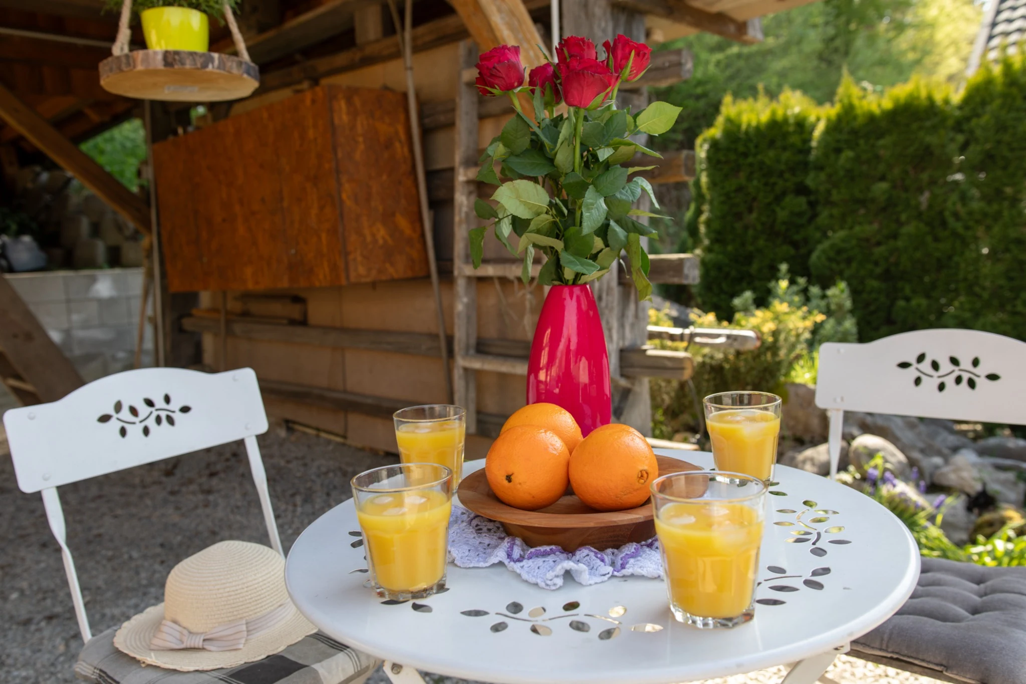 Butterfly Place 34 Outdoor table set for a relaxing break