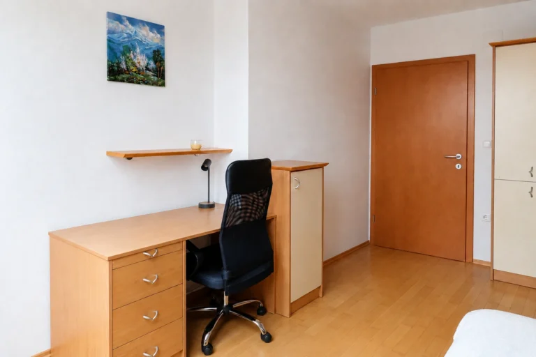 Skylight Room desk and workspace
